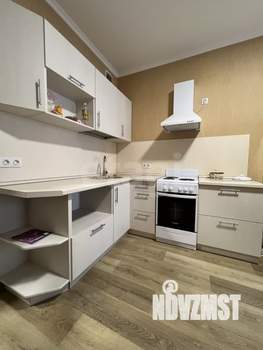 1-к квартира, на длительный срок, 42м2, 10/10 этаж