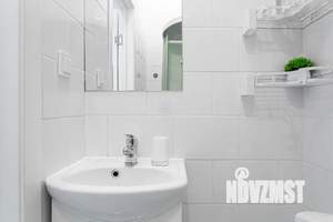 Студия квартира, посуточно, 20м2, 3/3 этаж