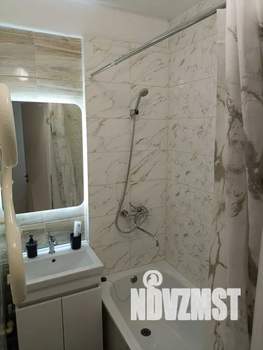 2-к квартира, посуточно, 40м2, 2/5 этаж