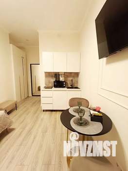 Студия квартира, посуточно, 17м2, 2/4 этаж