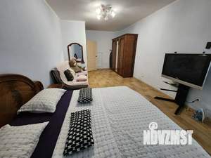 1-к квартира, посуточно, 42м2, 2/9 этаж