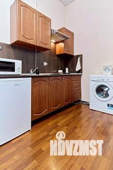 1-к квартира, посуточно, 18м2, 1/1 этаж