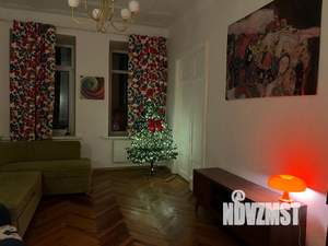 4-к квартира, посуточно, 103м2, 2/6 этаж