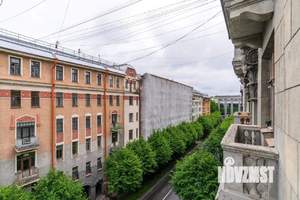 5-к квартира, на длительный срок, 191м2, 5/6 этаж