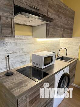 Студия квартира, посуточно, 28м2, 15/24 этаж