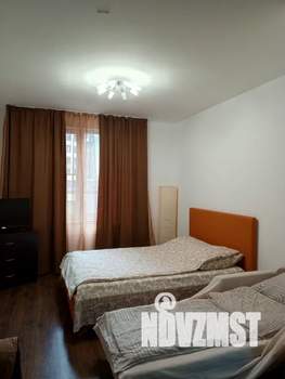 1-к квартира, посуточно, 37м2, 2/10 этаж