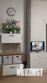 Студия квартира, посуточно, 25м2, 6/21 этаж
