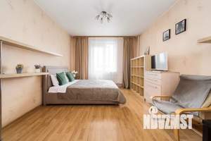 1-к квартира, посуточно, 40м2, 7/25 этаж