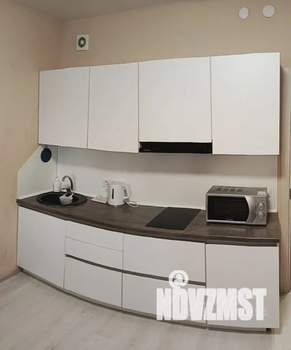 Студия квартира, посуточно, 25м2, 10/24 этаж