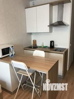 Студия квартира, посуточно, 27м2, 8/8 этаж