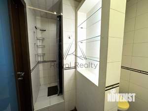 1-к квартира, на длительный срок, 60м2, 22/24 этаж