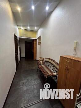 3-к квартира, посуточно, 120м2, 1/1 этаж