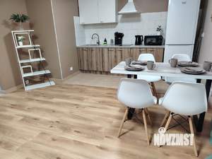 Студия квартира, посуточно, 42м2, 6/6 этаж