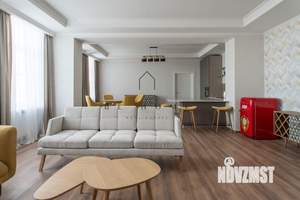 4-к квартира, на длительный срок, 300м2, 7/8 этаж