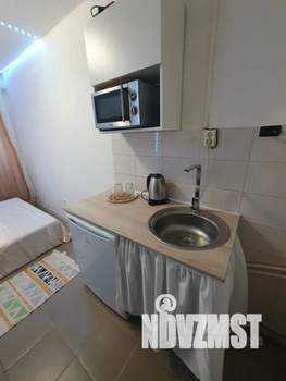 Студия квартира, посуточно, 12м2, 1/5 этаж