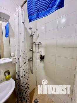 Студия квартира, посуточно, 18м2, 1/5 этаж