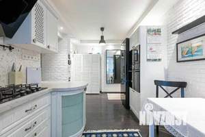 2-к квартира, посуточно, 40м2, 1/1 этаж