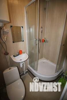 Студия квартира, посуточно, 20м2, 1/5 этаж