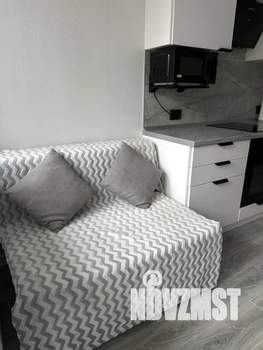 1-к квартира, посуточно, 44м2, 2/6 этаж