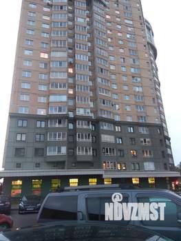 1-к квартира, посуточно, 34м2, 3/25 этаж