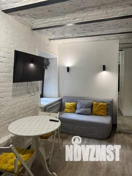 Студия квартира, посуточно, 24м2, 1/3 этаж