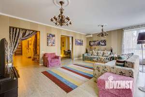 4-к квартира, на длительный срок, 180м2, 3/7 этаж