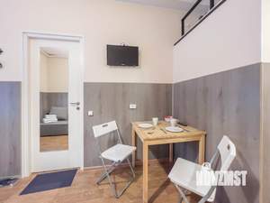 Студия квартира, посуточно, 11м2, 1/5 этаж