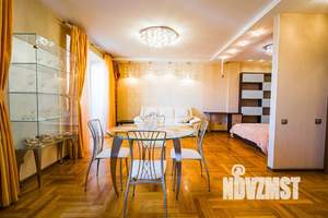 Студия квартира, посуточно, 54м2, 16/24 этаж