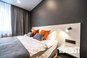 Студия квартира, посуточно, 40м2, 4/10 этаж