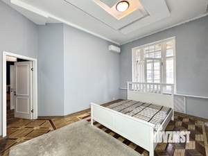 5-к квартира, на длительный срок, 130м2, 5/7 этаж