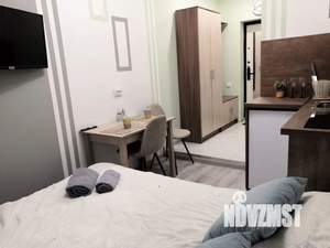 Студия квартира, посуточно, 12м2, 1/4 этаж