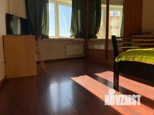 1-к квартира, посуточно, 32м2, 13/16 этаж