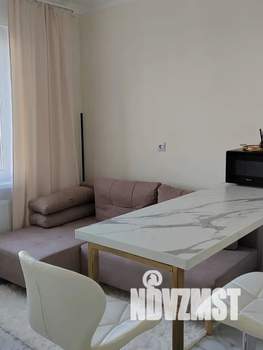 Студия квартира, посуточно, 33м2, 19/25 этаж