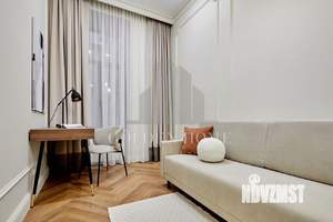 2-к квартира, на длительный срок, 104м2, 2/5 этаж
