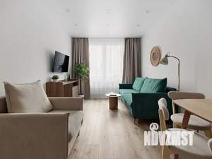 1-к квартира, посуточно, 38м2, 4/18 этаж