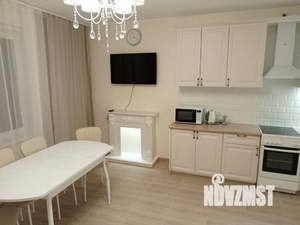 2-к квартира, посуточно, 70м2, 1/1 этаж