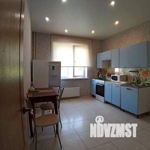 1-к квартира, посуточно, 39м2, 1/1 этаж