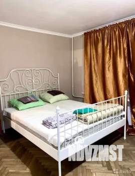 1-к квартира, посуточно, 40м2, 5/10 этаж