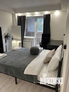 1-к квартира, посуточно, 38м2, 3/12 этаж