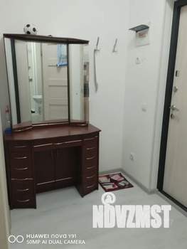 Студия квартира, посуточно, 24м2, 1/4 этаж