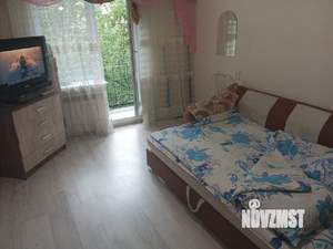1-к квартира, посуточно, 33м2, 4/7 этаж