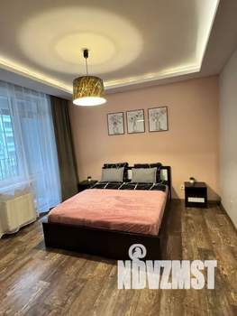 1-к квартира, посуточно, 48м2, 4/10 этаж