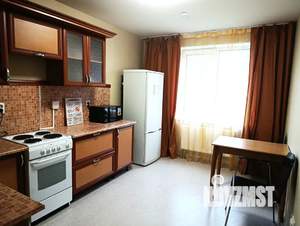 1-к квартира, посуточно, 39м2, 7/25 этаж