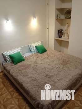 Студия квартира, посуточно, 28м2, 5/6 этаж