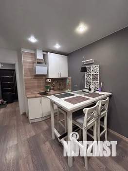 Студия квартира, посуточно, 25м2, 6/9 этаж