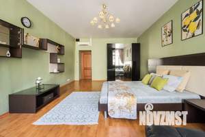 3-к квартира, посуточно, 121м2, 4/4 этаж