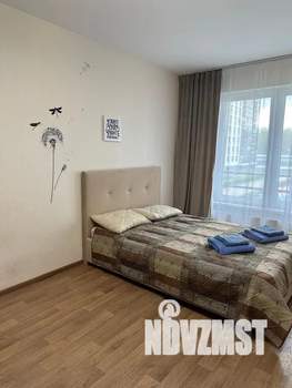 1-к квартира, посуточно, 38м2, 3/25 этаж