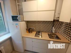 2-к квартира, посуточно, 47м2, 1/5 этаж