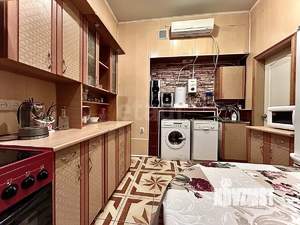 3-к квартира, на длительный срок, 90м2, 2/5 этаж
