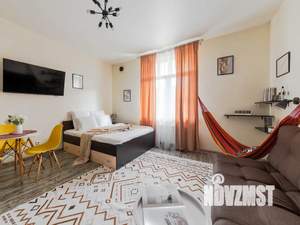Студия квартира, посуточно, 36м2, 2/10 этаж